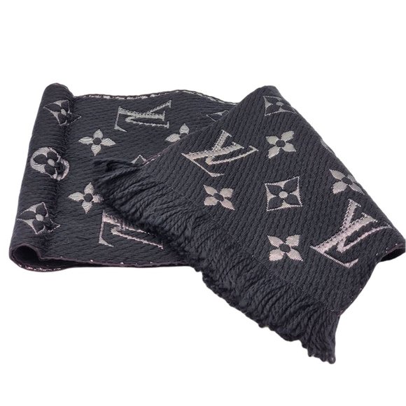 Authentic Louis Vuitton Black Logomania Shine Scarf Brand New - Picture 3 of 10